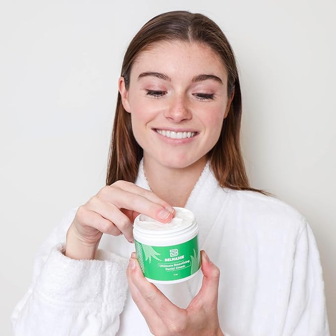 Ultimate Smoothing Facial Cream – Hydrating Anti-Aging Moisturizer for Face with Aloe Vera, Coconut Oil, Cucumber Extracts, Glycolic & Lactic Acid & Vitamin E Nourishing Facial Moisturizer for Women